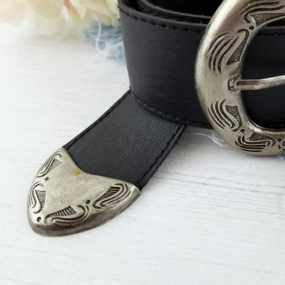 90s Vintage Embossed Buckle Faux Leather Belt - Picture 2 of 4